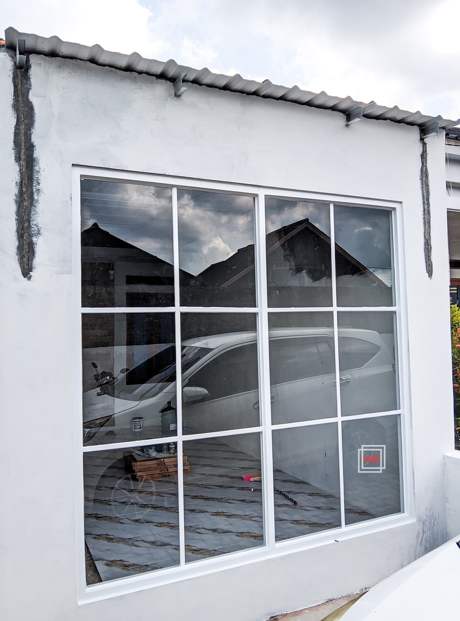 Fixed Glass