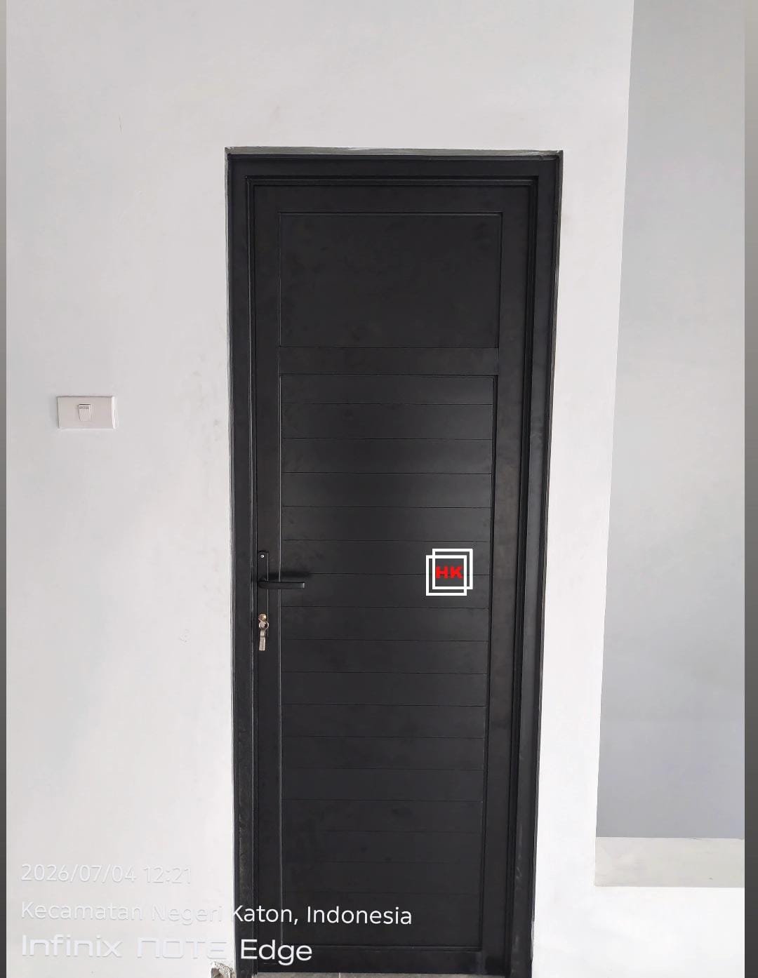 Pintu Single